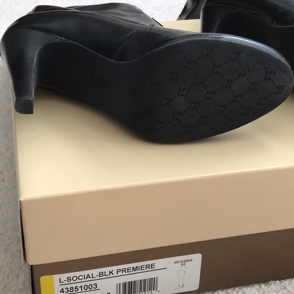 Franco Sarto Black Tall Boot 6.5 - Picture 4 of 6